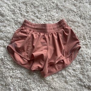 Lululemon Hotty Hot Shorts 2.5 Length Size: 2